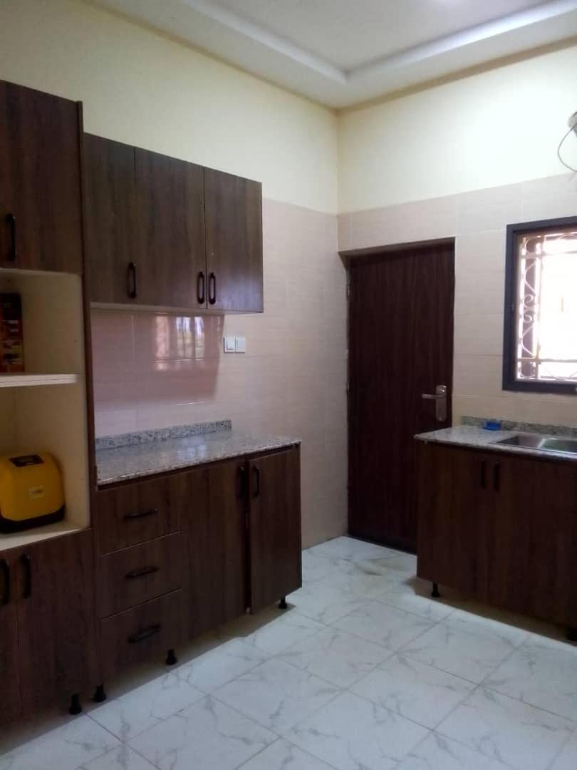 Dumeros Abuja Exterior foto